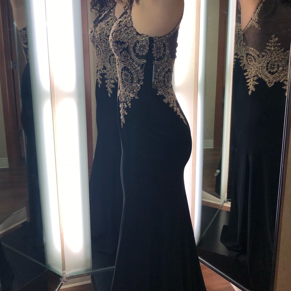 Prom dress - Picture 5 of 7